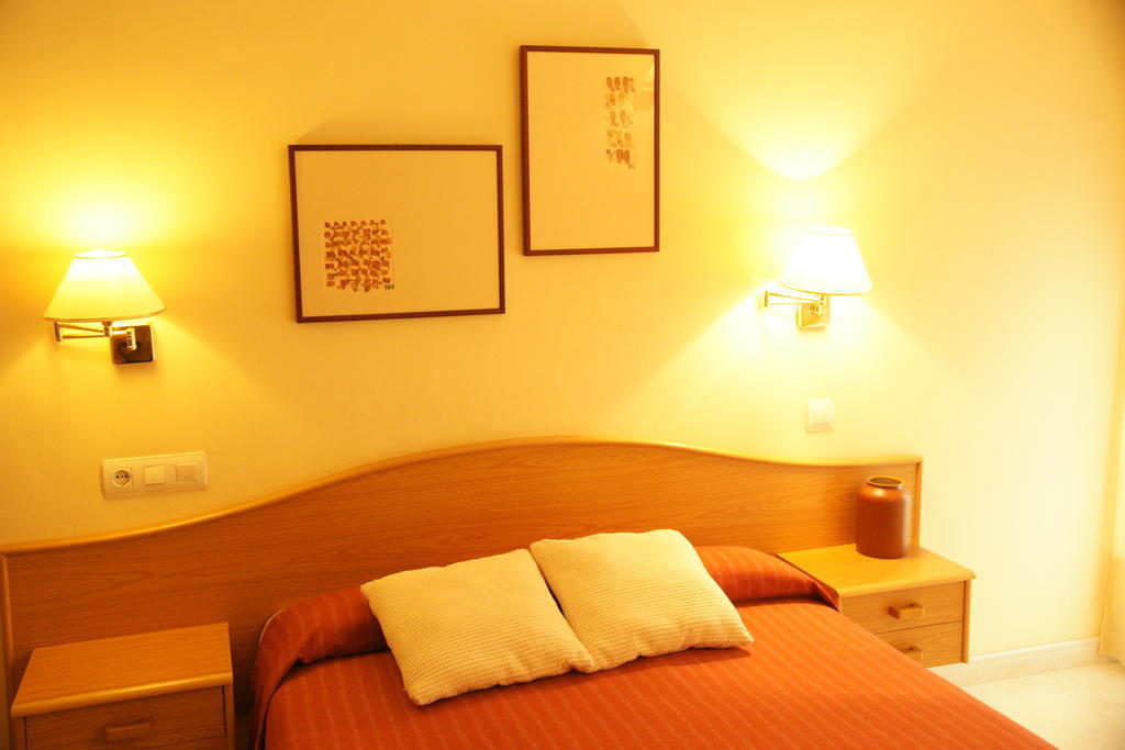 Hotel La Branina Вилаблино Стая снимка